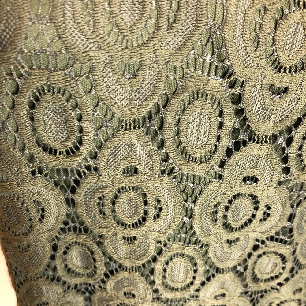 Apt9 lace overlay dress - Picture 6 of 15